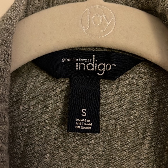 Heather Gray 3/4 Sleeve Button Up - Picture 2 of 5